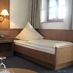 Hallnberg Hotel