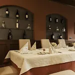 Hallnberg Hotel 4*