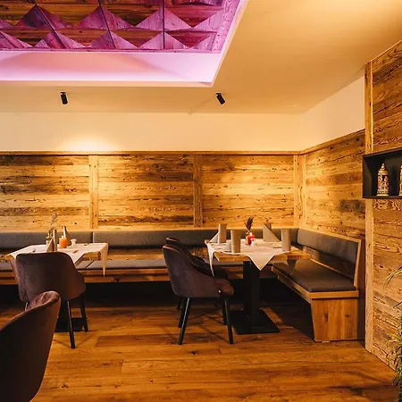 Hallnberg Hotell Walpertskirchen