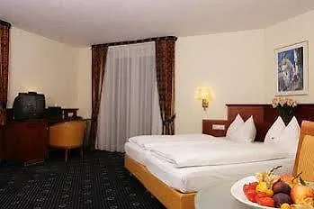 Hallnberg Hotell Walpertskirchen